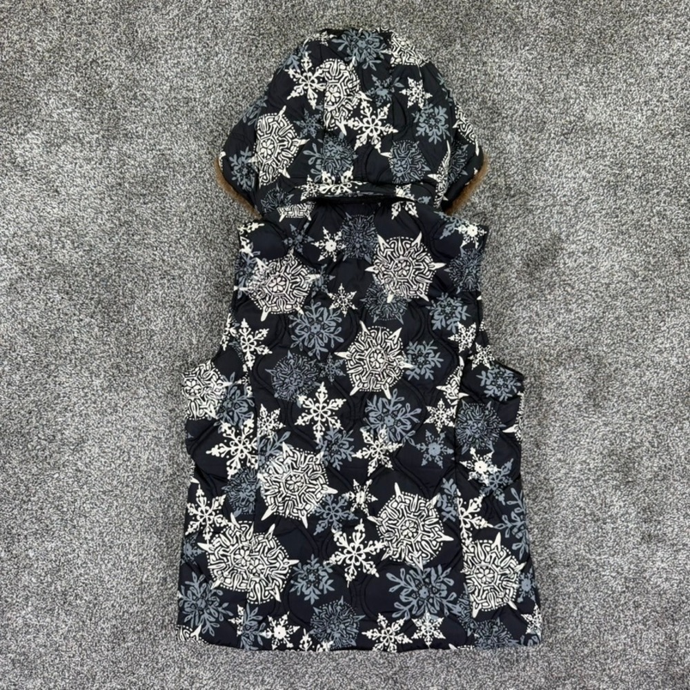 Eddie Bauer Down Puffer Vest Womens Small Navy Snowflake Print‎ Faux Fur Hood - Picture 2 of 16